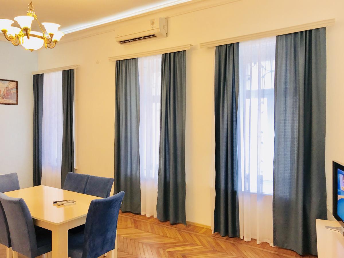 Check-In Apartment Near Fountain Square Vidadi Str Μπακού Εξωτερικό φωτογραφία
